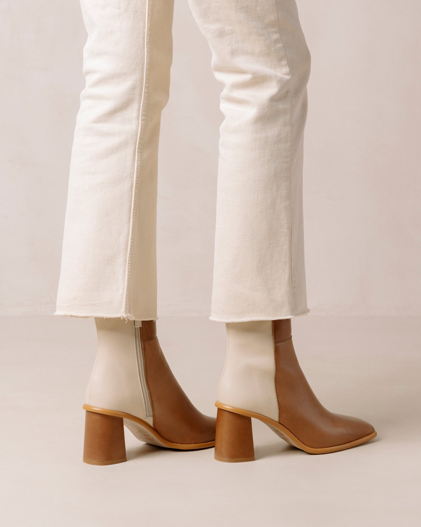 West Bicolor Camel Cream Leather Ankle Boots